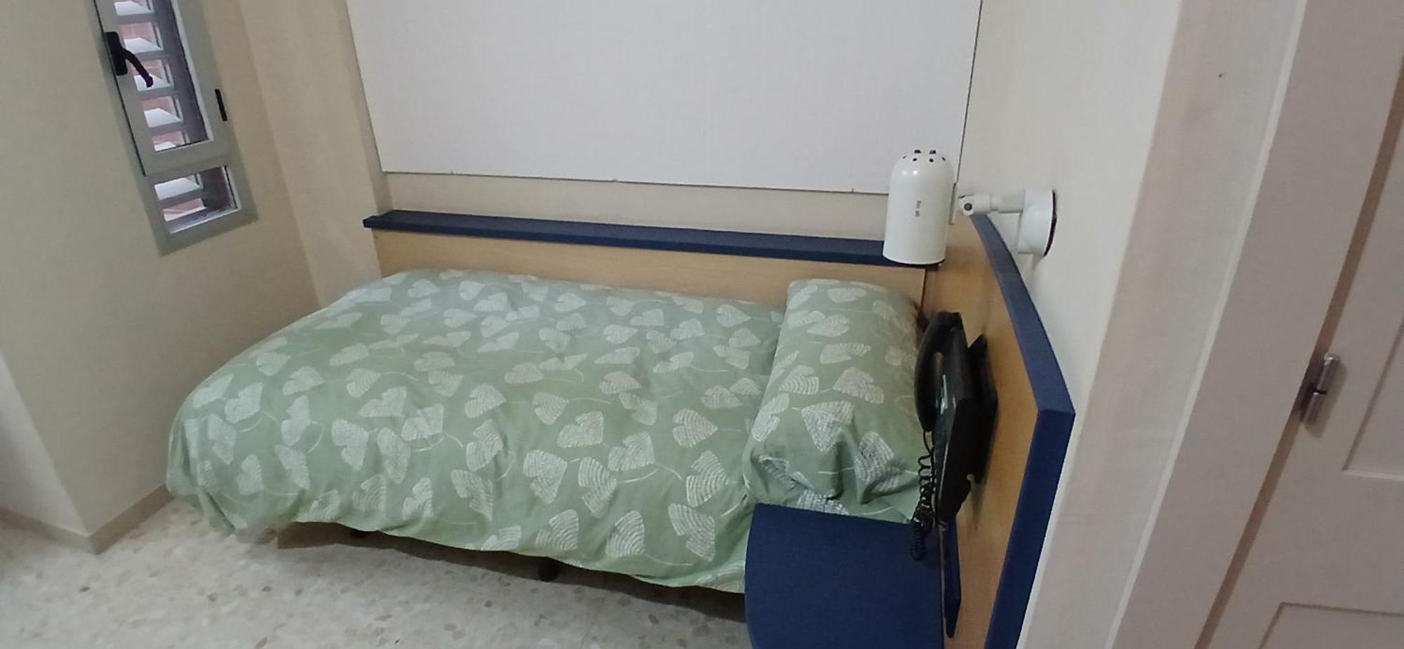 Larru Los Bermejales Residencia Universitaria Севиля Екстериор снимка